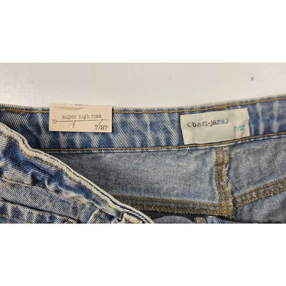 NWT Banjara 7 / 27 juniors distressed grunge denim jeans shorts super high rise - Picture 4 of 7